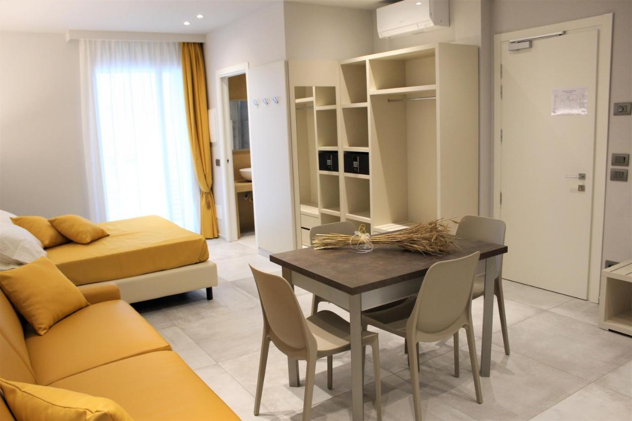 B&B Primrose Residence Hotel Rimini Zewnętrze zdjęcie
