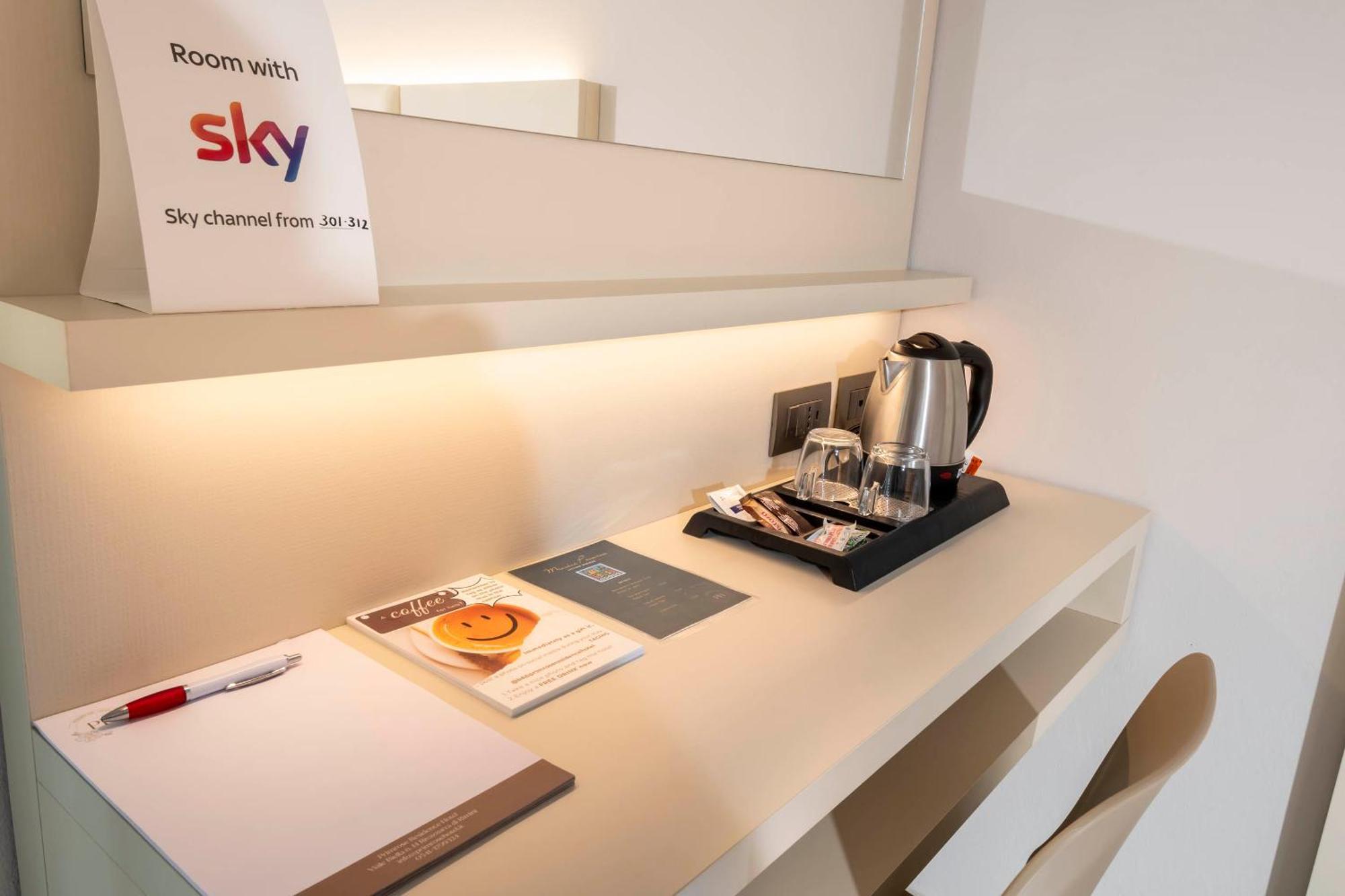 B&B Primrose Residence Hotel Rimini Zewnętrze zdjęcie