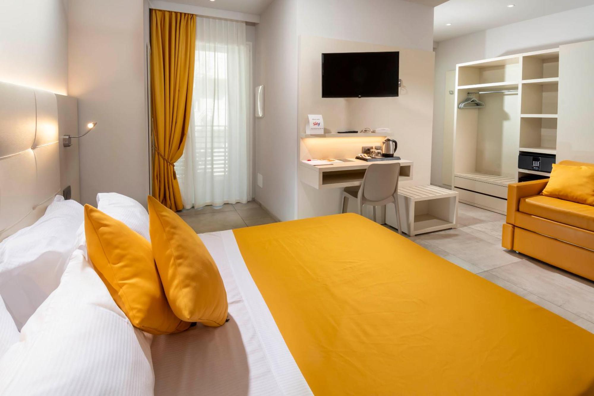 B&B Primrose Residence Hotel Rimini Zewnętrze zdjęcie