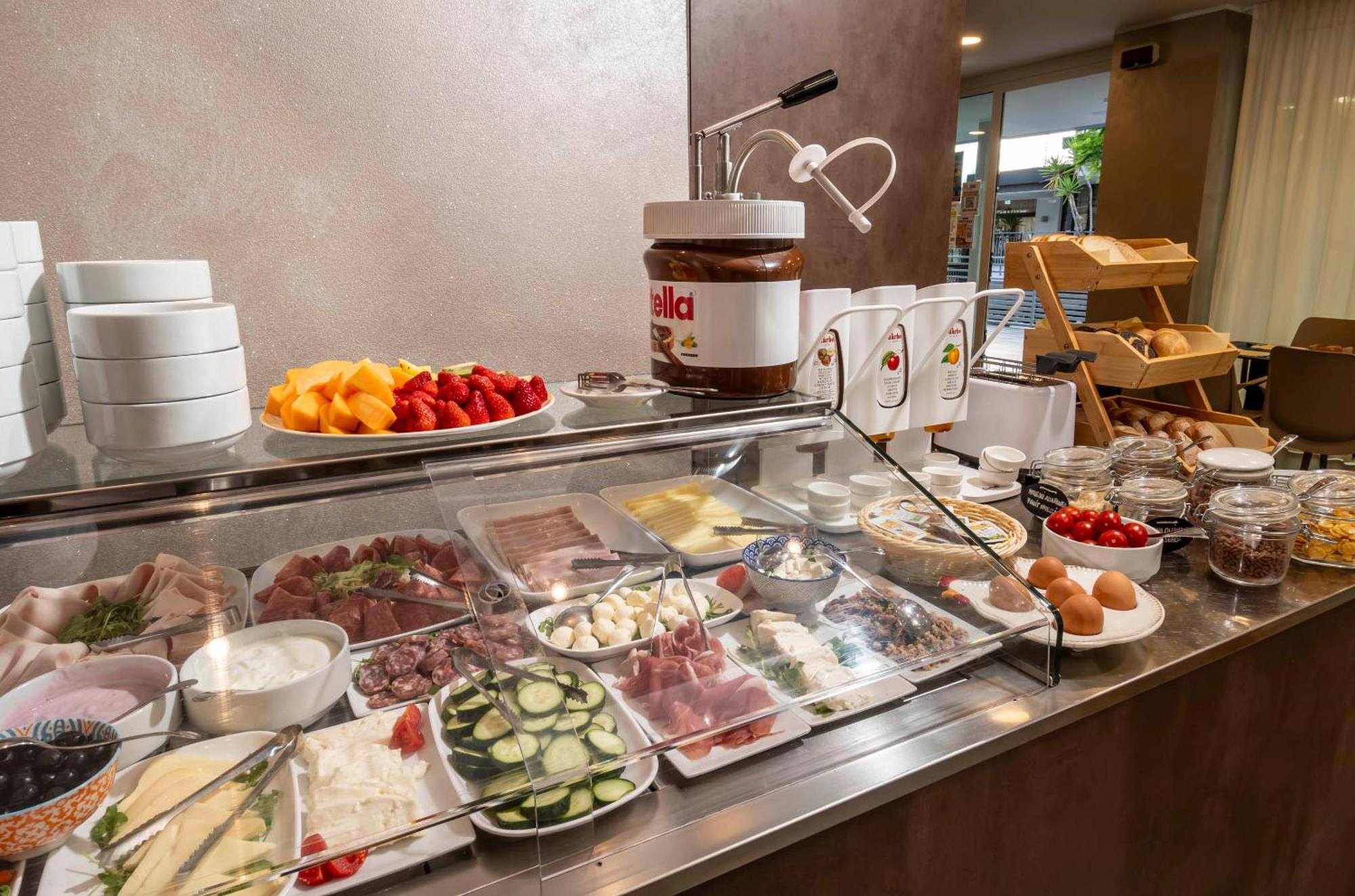 B&B Primrose Residence Hotel Rimini Zewnętrze zdjęcie