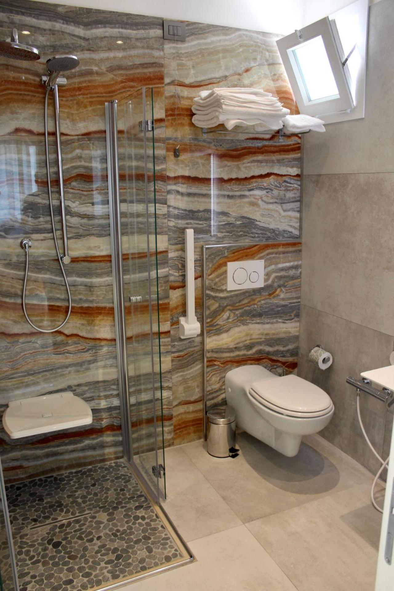 B&B Primrose Residence Hotel Rimini Zewnętrze zdjęcie