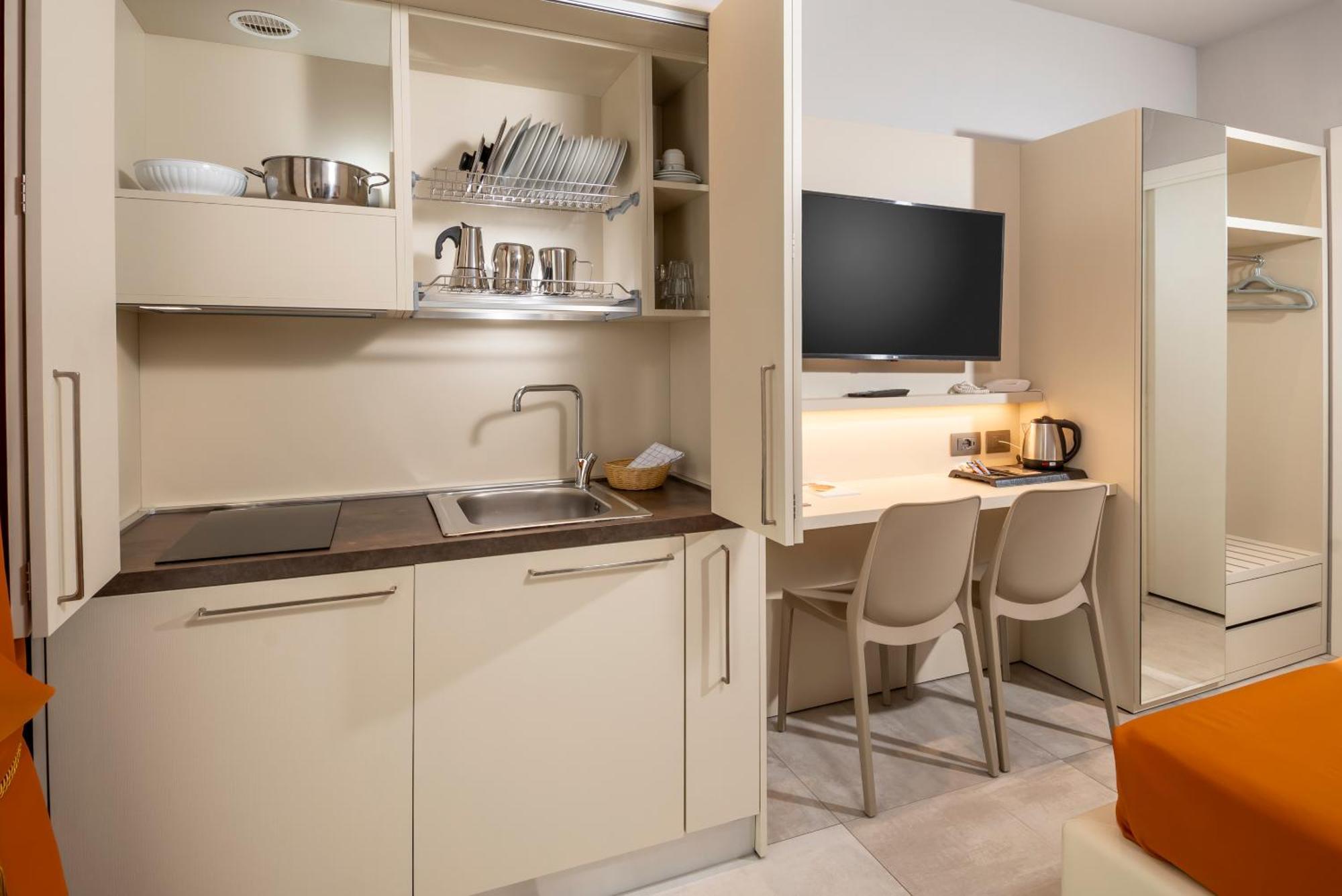 B&B Primrose Residence Hotel Rimini Zewnętrze zdjęcie